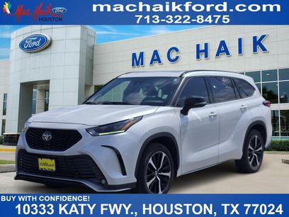 Used 2021 Toyota Highlander XSE