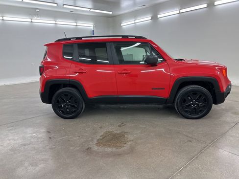 Used 2020 Jeep Renegade Sport image 13