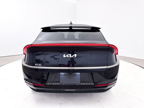 Used 2022 Kia EV6 Wind image 15