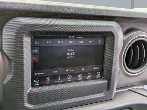 Used 2022 Jeep Wrangler Unlimited Sport AWD/4WD image 17