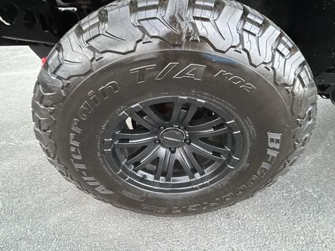 Used 2010 Jeep Wrangler Unlimited Sport w/ Trailer Tow Group AWD/4WD image 41
