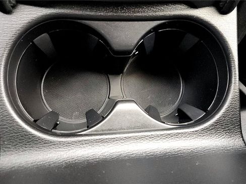 Used 2019 MAZDA CX-5 Sport image 33