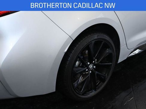 Used 2024 Toyota Corolla SE w/ SE Package image 14