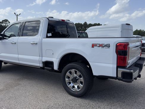 New 2026 Ford F250 King Ranch w/ Chrome Package AWD/4WD image 5