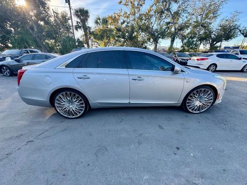 Used 2018 Cadillac XTS Luxury image 6