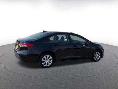 Used 2025 Toyota Corolla LE FWD image 15