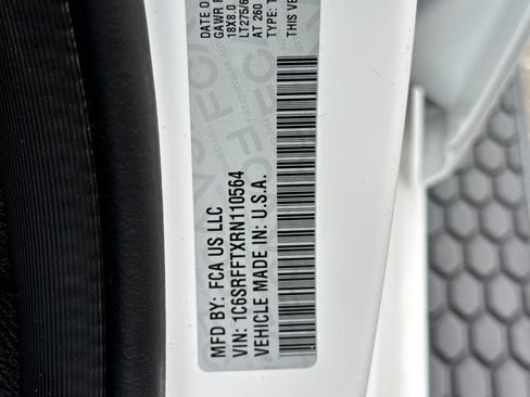 Used 2024 RAM 1500 Big Horn image 28