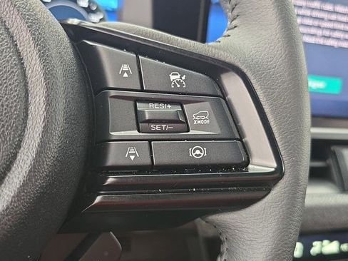 Used 2026 Subaru Outback Premium w/ Premium/Limited Package 2 AWD/4WD image 18