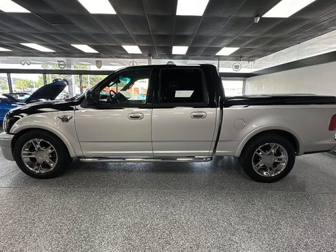 Used 2003 Ford F150 Harley-Davidson RWD image 2