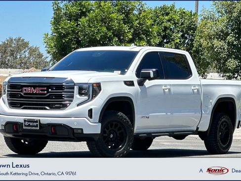 Used 2023 GMC Sierra 1500 AT4 w/ Technology Package AWD/4WD image 1