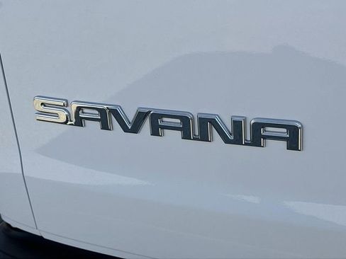 New 2026 GMC Savana 2500 w/ Driver Convenience Package RWD image 23