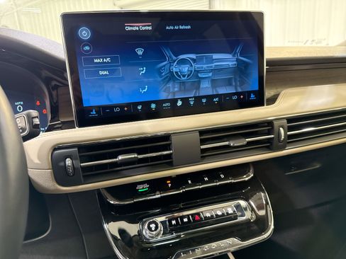 New 2026 Lincoln Corsair Reserve w/ Jet Appearance Package image 20