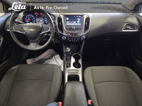 Used 2017 Chevrolet Cruze LT image 15