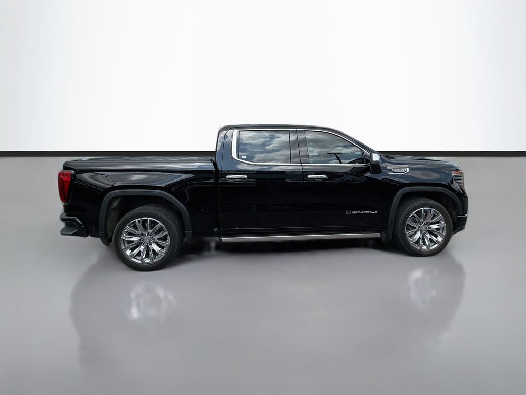 Used 2025 GMC Sierra 1500 Denali w/ Denali Reserve Package AWD/4WD image 4