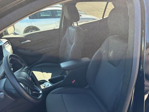 Used 2025 Buick Encore GX Preferred AWD/4WD image 35