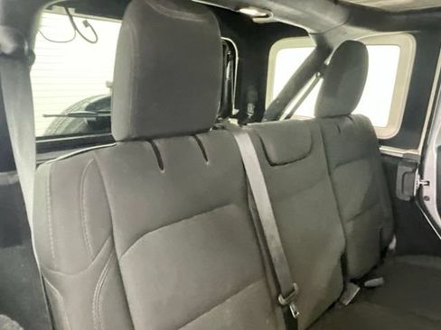 Used 2020 Jeep Wrangler Unlimited Sport S AWD/4WD image 14