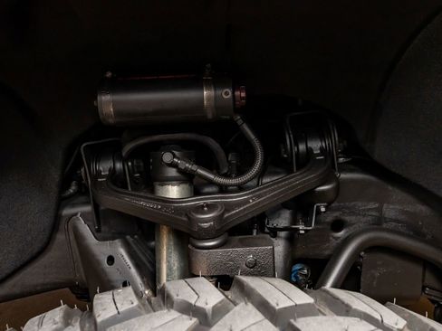 Used 2021 GMC Sierra 2500 AT4 w/ Gooseneck/5TH Wheel Package image 13