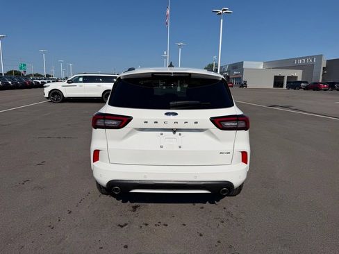 Used 2024 Ford Escape ST-Line w/ Tech Pack #1 AWD/4WD image 6