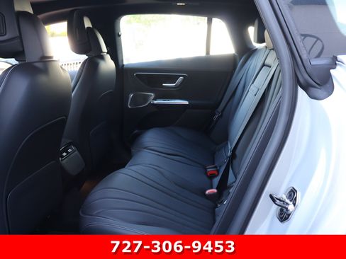Used 2024 Mercedes-Benz EQE 500 4MATIC Sedan image 18