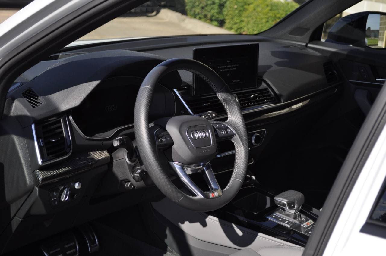 Used 2024 Audi SQ5 Prestige AWD/4WD image 15