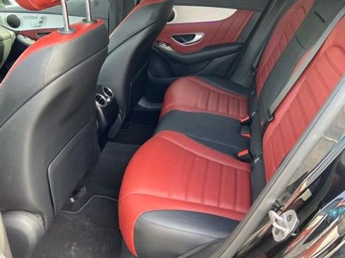 Used 2022 Mercedes-Benz GLC 43 AMG 4MATIC image 5