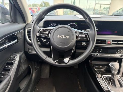 Used 2024 Kia Seltos S AWD/4WD image 14