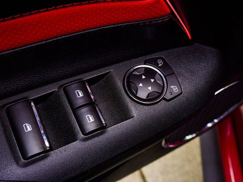 Used 2019 Ford Mustang GT Premium w/ Equipment Group 401A image 40