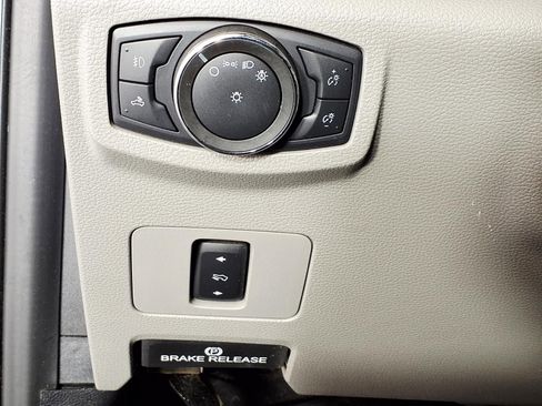 Used 2020 Ford F250 XLT w/ XLT Premium Package AWD/4WD image 15