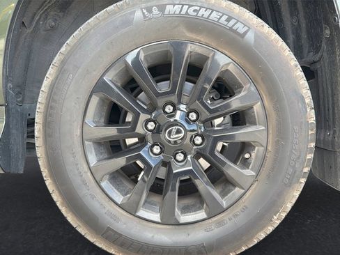 Used 2022 Lexus GX 460 AWD/4WD image 31