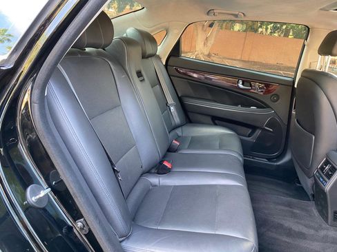 Used 2015 Hyundai Equus Signature image 45