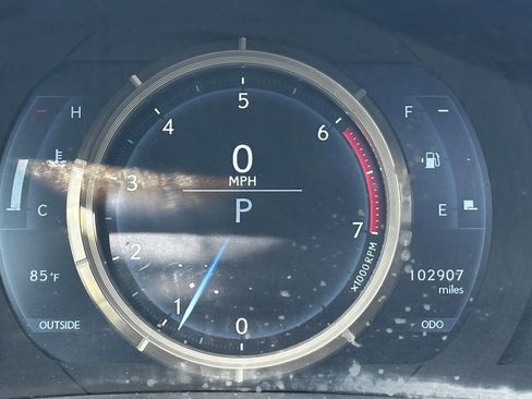 Used 2016 Lexus RC 200t image 18