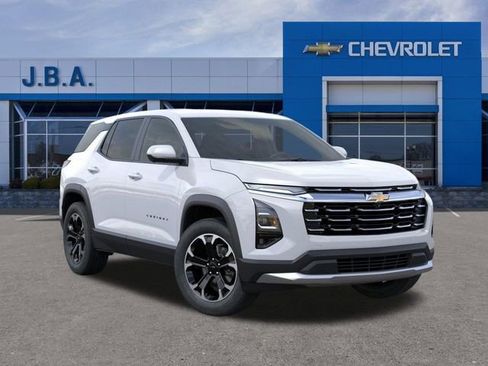 New 2026 Chevrolet Equinox LT w/ Safety and Technology Package image 7