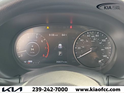 Used 2021 Nissan Kicks SV w/ Interior Electronics Package FWD image 25