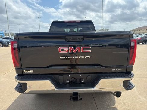 New 2026 GMC Sierra 2500 SLT w/ SLT Premium Package AWD/4WD image 4
