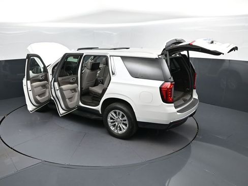 Used 2021 GMC Yukon SLT w/ SLT Luxury Plus Package RWD image 50