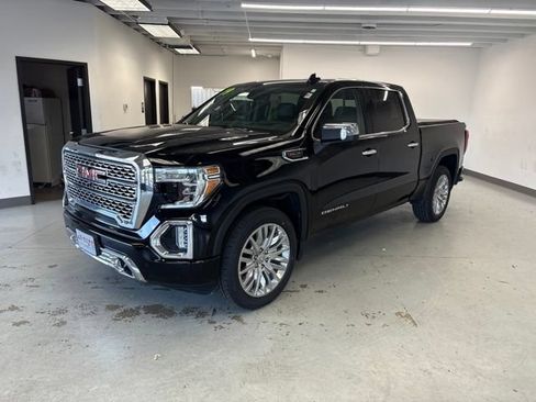 Used 2019 GMC Sierra 1500 Denali w/ Denali Ultimate Package AWD/4WD image 3