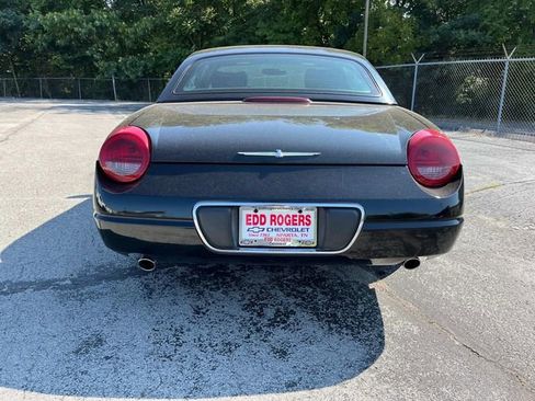 Used 2002 Ford Thunderbird image 4