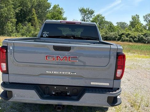 Used 2024 GMC Sierra 1500 Elevation AWD/4WD image 4
