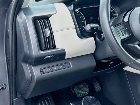Certified 2025 Nissan Pathfinder SL AWD/4WD image 7