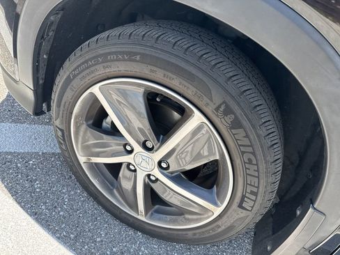 Used 2021 Honda HR-V EX-L image 7