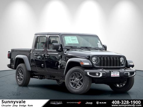 New 2026 Jeep Gladiator Sport AWD/4WD image 1