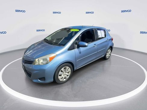 Used 2013 Toyota Yaris L FWD image 4