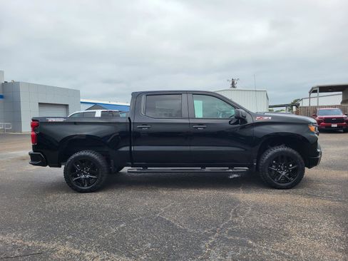 Used 2023 Chevrolet Silverado 1500 Custom Trail Boss AWD/4WD image 6
