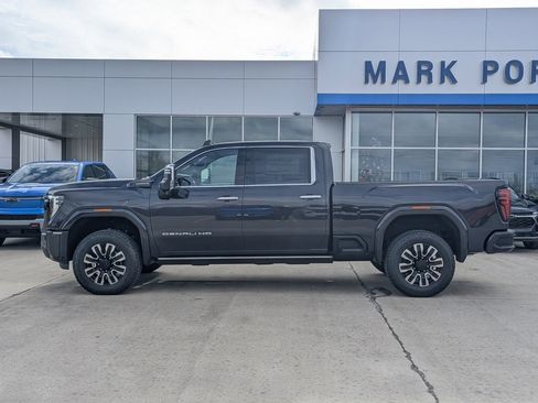 New 2026 GMC Sierra 2500 Denali Ultimate image 9
