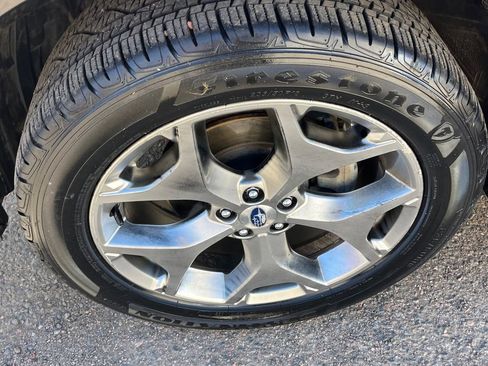 Used 2017 Subaru Forester 2.5i Touring AWD/4WD image 20