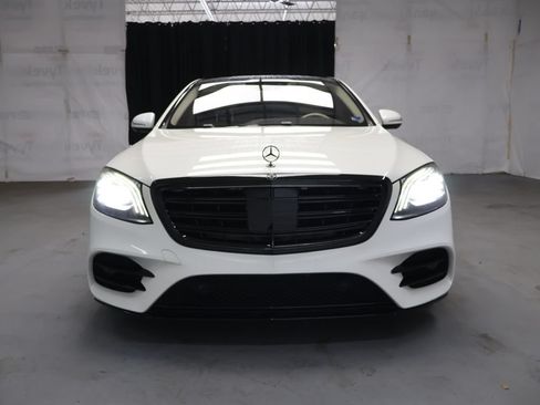Used 2019 Mercedes-Benz S 450 Sedan image 2
