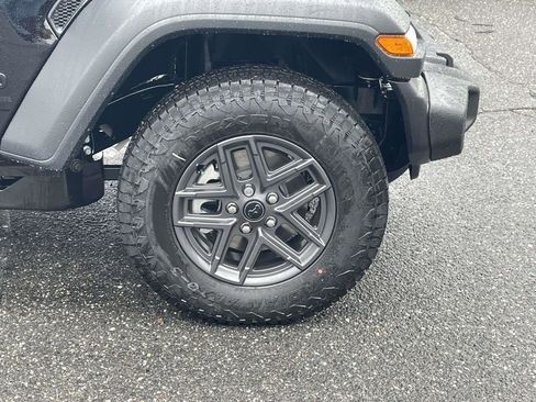 New 2026 Jeep Wrangler Unlimited Sport AWD/4WD image 13