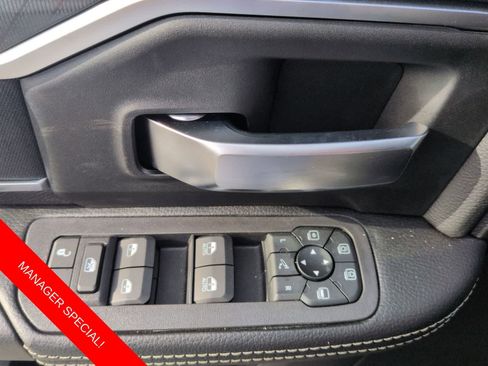 New 2026 RAM 2500 Big Horn AWD/4WD image 17