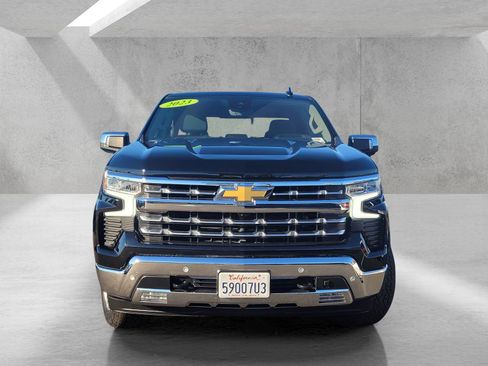 Used 2023 Chevrolet Silverado 1500 LTZ w/ LTZ Premium Package image 2