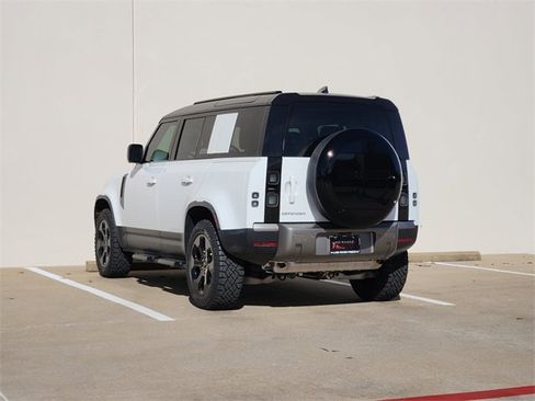 New 2026 Land Rover Defender 110 S image 3